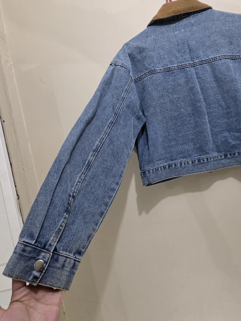 VIGOSS Cropped Denim Jacket Small Corduroy Collar Snap Front Blue - Picture 11 of 13